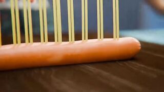 How to make a Spaghetti Hot Dog