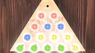How The Triangle Peg Puzzle Works
