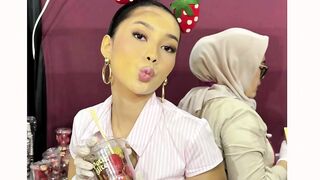 nyobain coklat sanggup punya nye minbite 🍓🍫