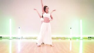 Indian Girl Radhika Bhangia Dance 2