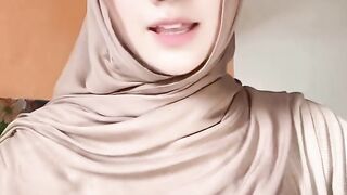 Herniyuniar cute