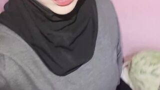 Hijab style Viral