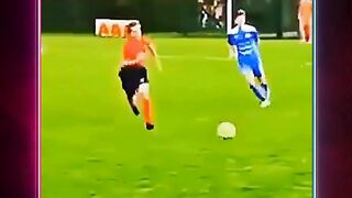 Gol Ini Tercipta Karena Ketidak Sengajaan 😱