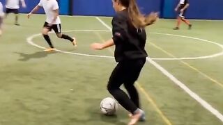 She Humiliated Every Defender with One Move 😳⚽