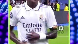 asal usul vini dan mbappe