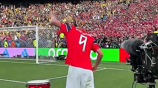 haland memipin layaknya seorang viking