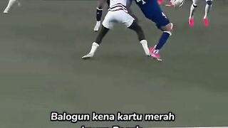 Jujur, ini JANGGAL!