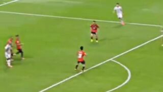 Magis Messi Kembali Beraksi: Perfect Volley Goal! 🇦🇷