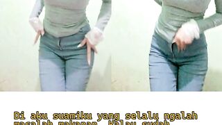Suami ngalah, istri makan santai