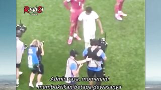 Dulu menghindar, sekarang merangkul. Bukti nyata kedewasaan Lamine Yamal! 🤝🔥
