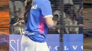 Vonzy lawan eca aura main padel 3