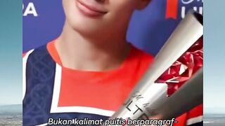 Orang lain bikin caption puitis panjang lebar, Haaland cuma: "Well well well" 😂🤖