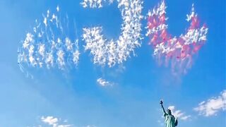 250 years of freedom & dreams! America shines with history, culture & unity