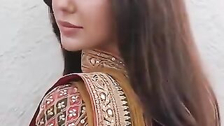 Sonam_Bajwa_EDIT_ft._Admirin__You_-_Karan_Aujla._#short_#shorts_#sonambajwa_#trending_#punjabisong(360p).mp4