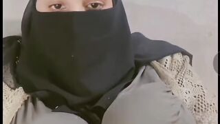 jhgfds 7