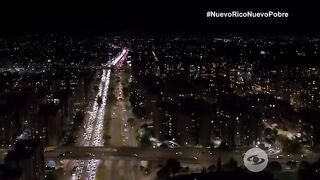 25. Nuevo Rico, Nuevo Pobre