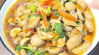 Resep Tumis Jamur Merang Pedas Manis, Kenyal & Gurih Bikin Nambah Nasi!
