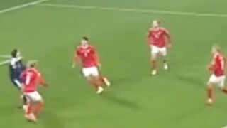 Deretan gol berkelas yang bikin geleng-geleng kepala! 😱