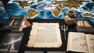 Ancient_Greek_manuscript_modern