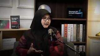 Podcast Drg.Ita Lestari dan Leo Geovani
