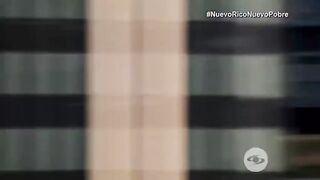 44. Nuevo Rico, Nuevo Pobre
