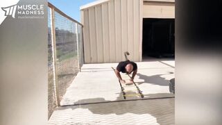 Never Give Up - Jose Luis Sanchez  Muscle Madness