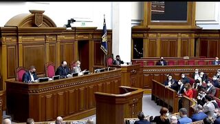 Зеленскому показали средний палец