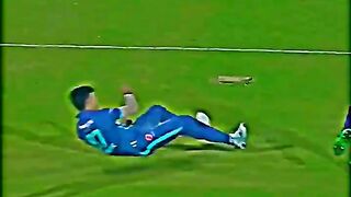 Muhammad Hasnain Bowling