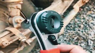 Is This The Smartest Wrench Ever Made?