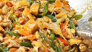 Bikin Boros Nasi! Resep Ayam Suwir Tempe Pedas Daun Jeruk Pedas Nampol 🌶️🔥