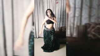 Indian Girl Ekta Sharma Dance 24