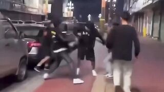 CHINA 🇨🇳 | MURI* POR ATAQUE PANDILLERO CON ESPADAS Y CUCHILLOS