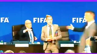 কি রাগ করলা 🤣 মনারা😜(720P_HD).mp4