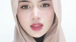 Hijab menggoda