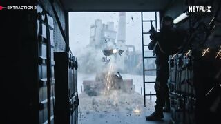 Chris Hemsworth Fights Baddies on a Moving Train | Extraction 2 | Netflix Philippines