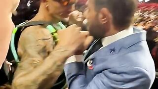 Conor_McGregor_BROKE_Max_Holloway’s_glasses_#ufc329(720p).mp4