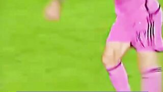 Ketika Messi Mengelabui Lawan Dengan Umpan Cerdiknya 🥶
