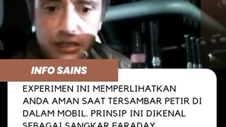 tersambar petir mobil