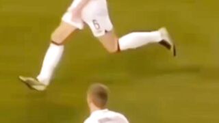 Ketika Zlatan Ibrahimović menciptakan gol tendangan salto terbaik yang pernah ada 🥶