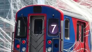 Times Square Dikepung Jaring Raksasa! Promo CGI Spider-Man Bikin Geger 2