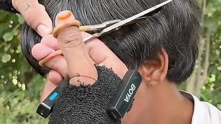 This Indian-style haircut will leave you jaw-dropped—the technique is totally different! 💈✂️