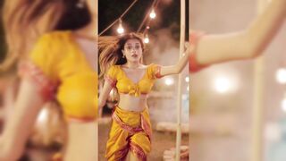 Indian Girl Muskan Shaikh Dance 10