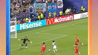gol penentu dari Lautaro Martinez memanfaatkan bola rebound di depan gawang