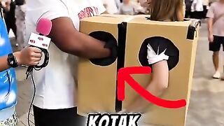Gadis Jepang dengan Kotak Misterius. #shorts