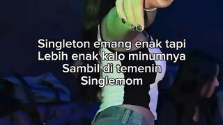 Yuk sini minum bareng