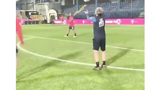 Erling Haaland adalah striker paling produktif dalam sejarah Premier League