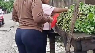 belanja sayur di NTT