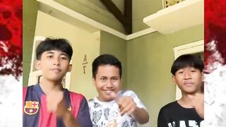 kok masih salah bantal sihh