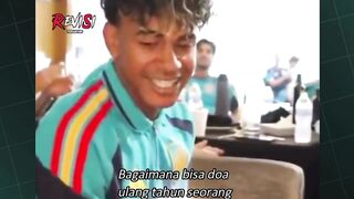 ulangtahun yaman di rayakan pemain timnas SPANYOL