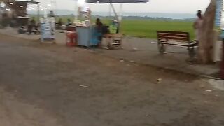 Wisata Tengah Sawah